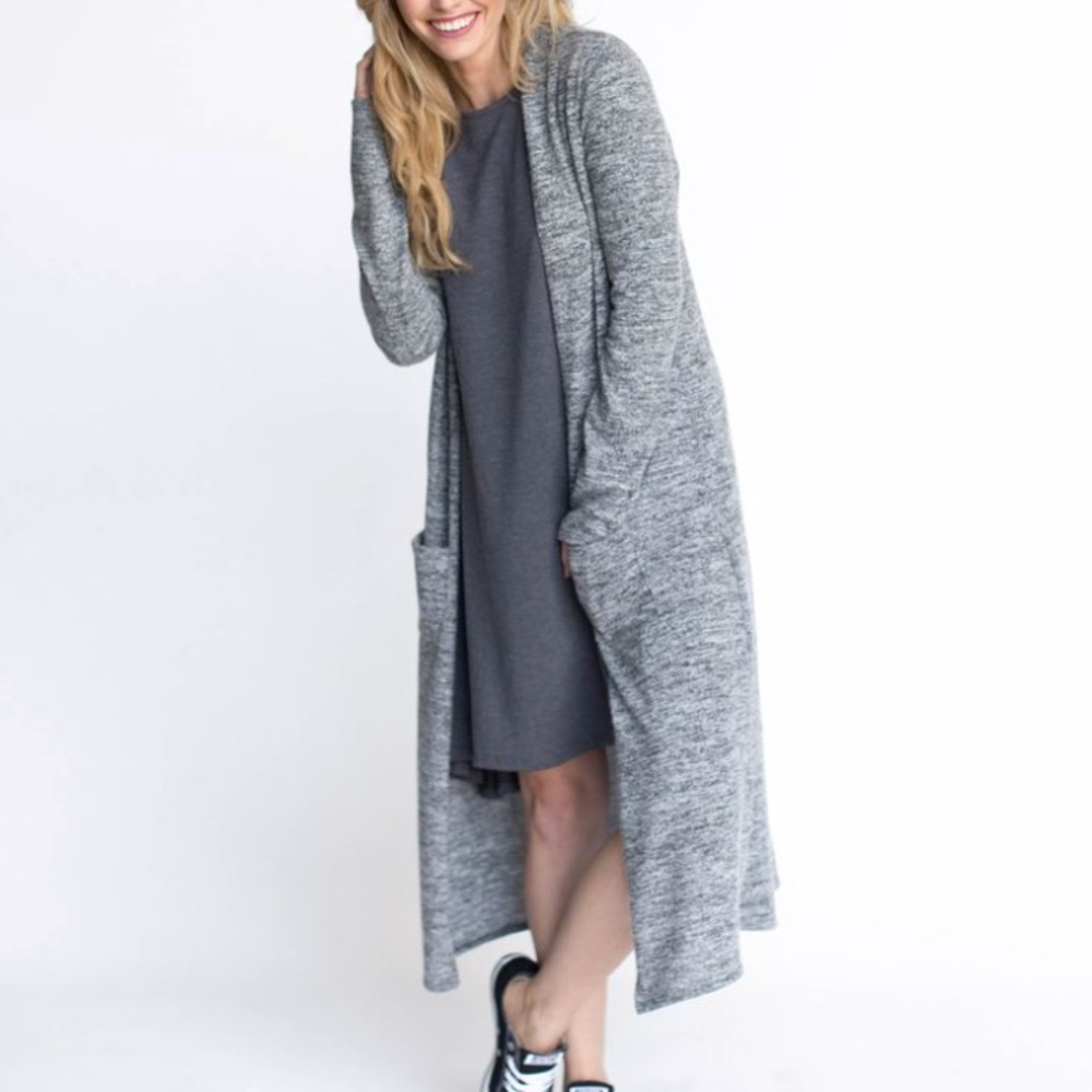 Agnes & Dora Duster